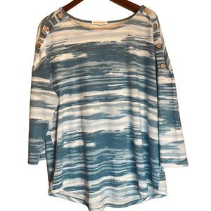 •ABOVE & BEYOND•NWOT BLUE & WHITE ABSTRACT DESIGN 3/4 SLEEVES TOP IN SIZE 3X